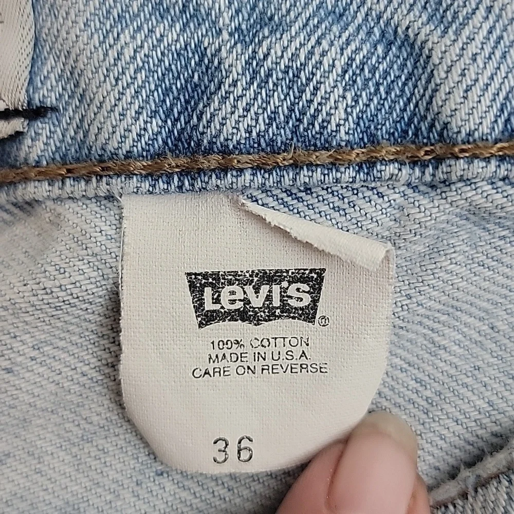 Levis Vintage SilverTab Loose Fit Mens Jean Shorts Light Wash size 36 from 1997